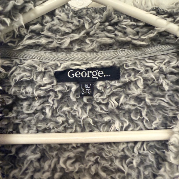 George Women's Gray Teddy Jacket - Picture 4 of 4